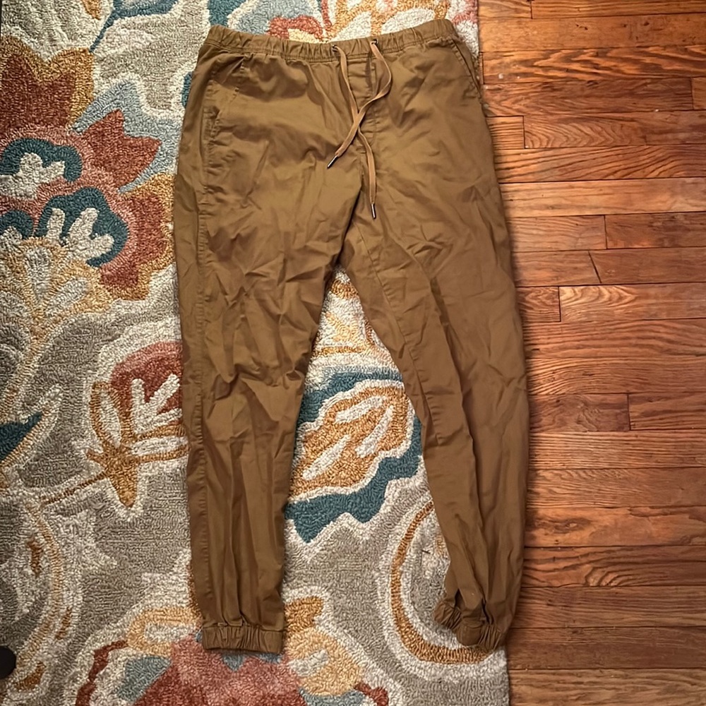 Mens khaki joggers